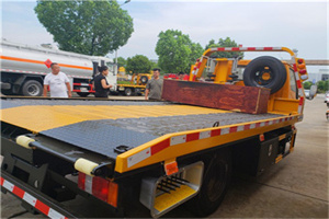 乳山附近拖车电话号码服务