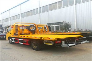 乳山附近拖车救援搭电