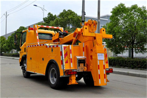 乳山高速路拖车费